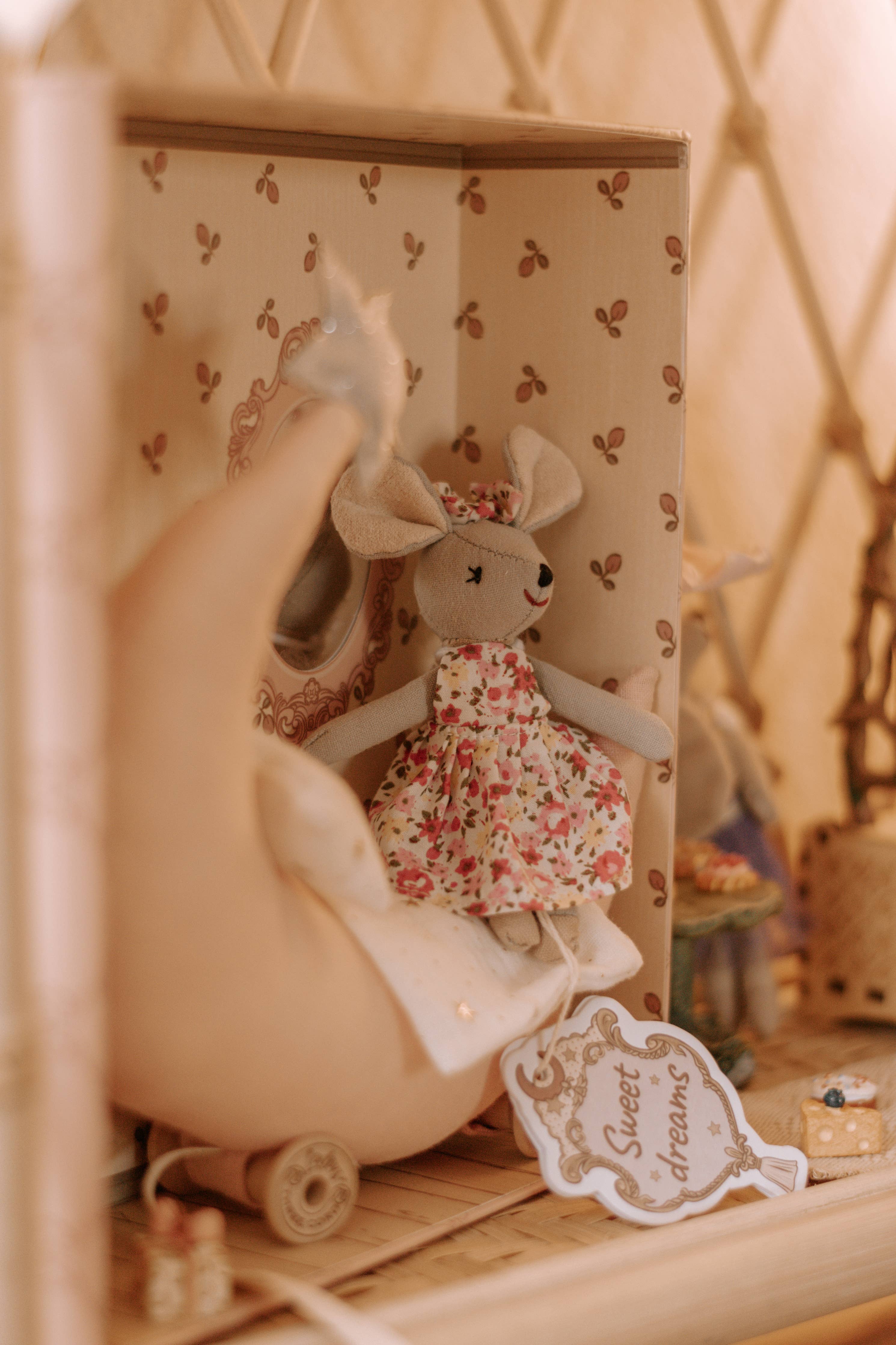 Mouse and the Moon Sweet Dreams Mouse